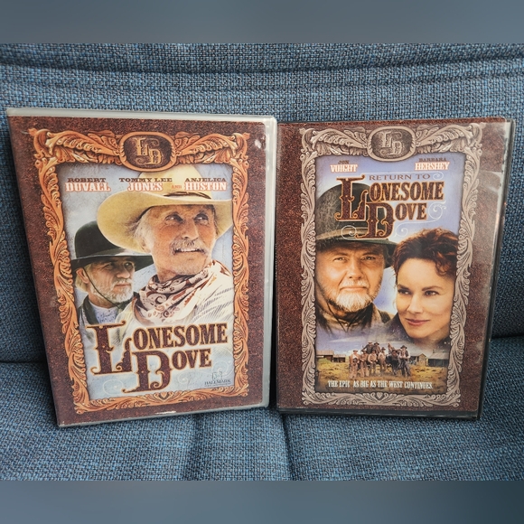 Lonesome Dove and Return To LD Western DVDs Robert Duvall Tommy Lee Jon Voight - Picture 1 of 3